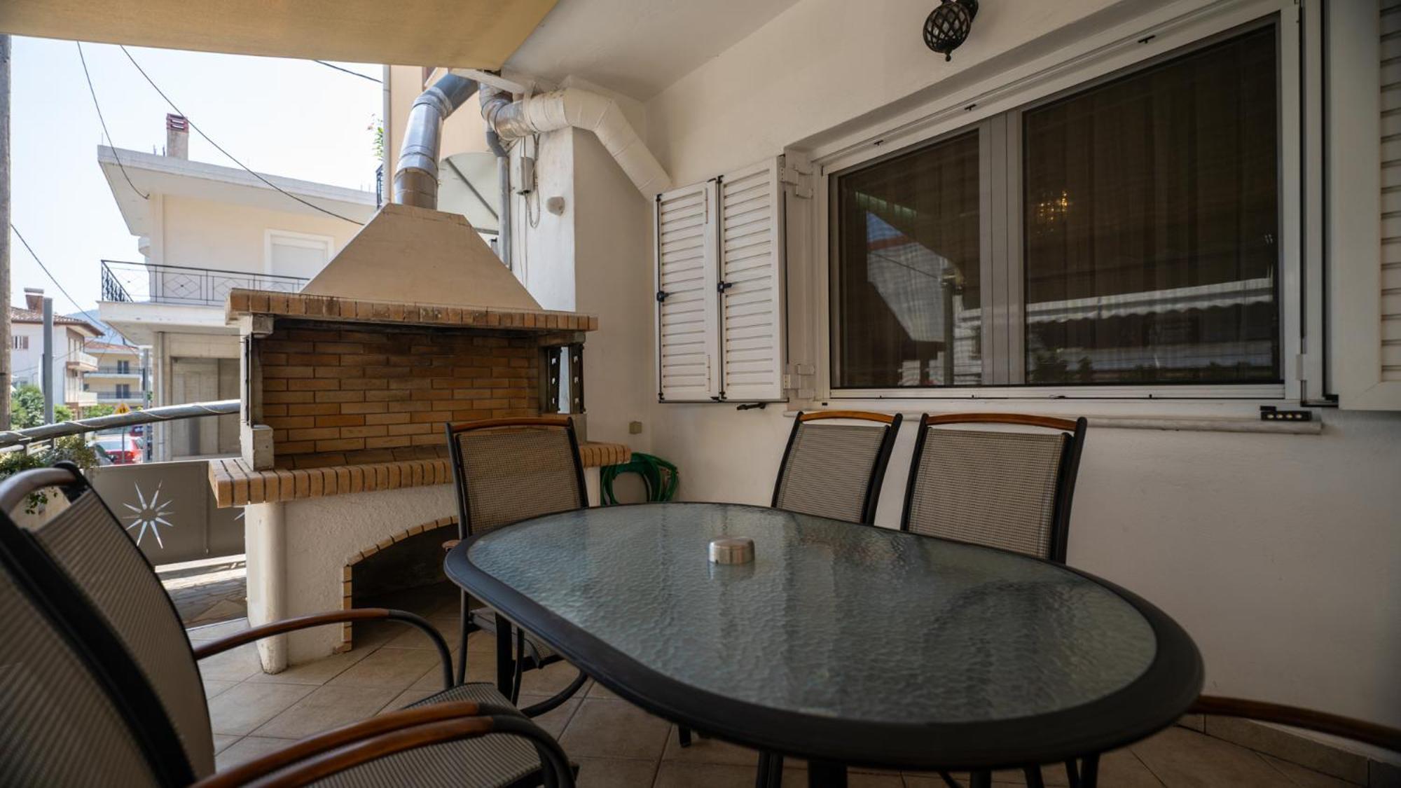 My Home - Meteora, Central Apt - 2 Bd 칼람파카 외부 사진